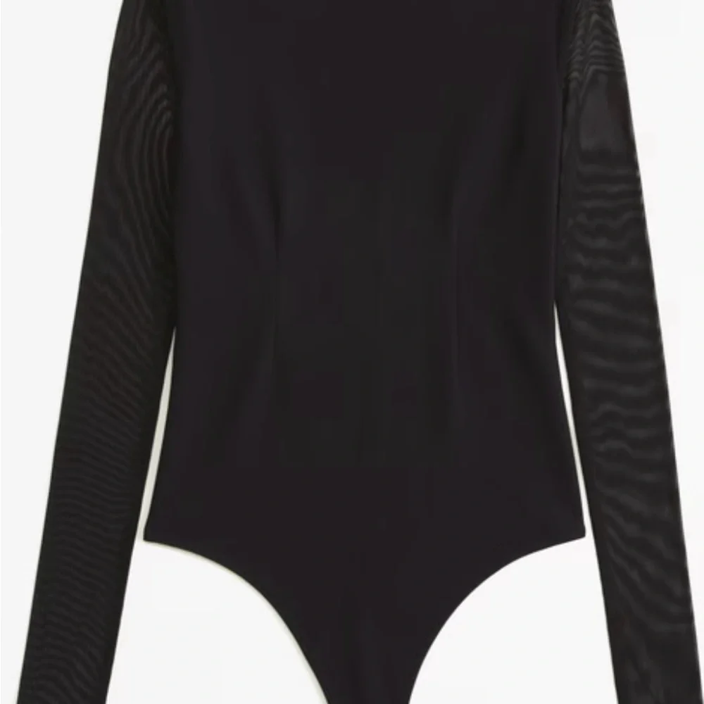 Abercrombie & Fitch- Black Long Sleeve Bodysuit - Picture 3 of 5